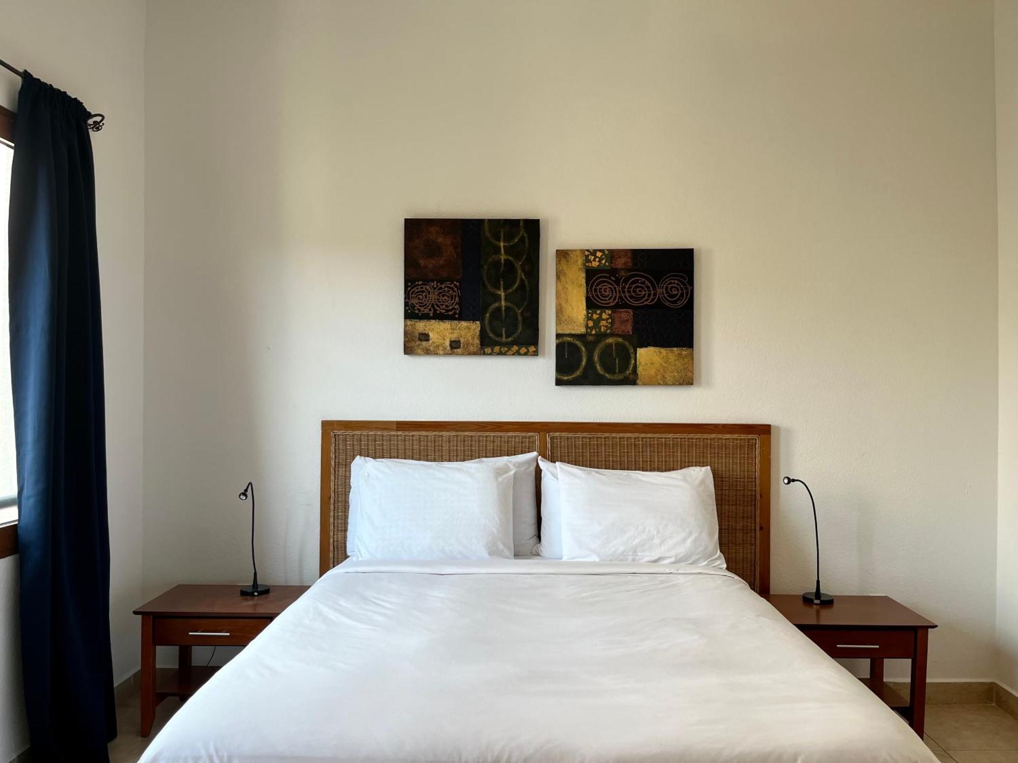 The Hotel Porto Cupecoy Philipsburg  Esterno foto